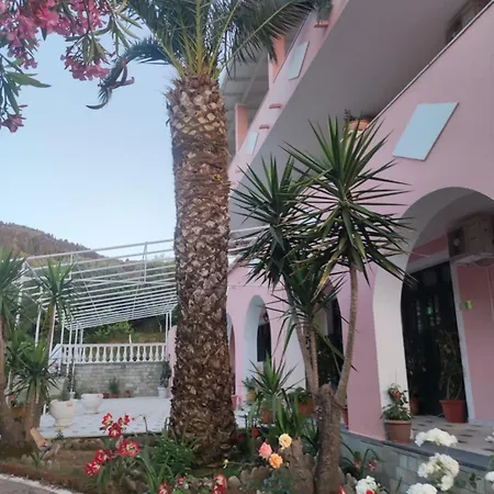 Marianna House 3* אגיוס גיורגיוס פגון